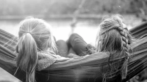 MINDinMIND Blog on child psychotherapy supervision | a picture of two girls in a hammock