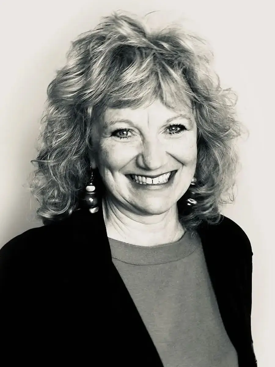 Portrait Photo of Suzanne Zeedyk